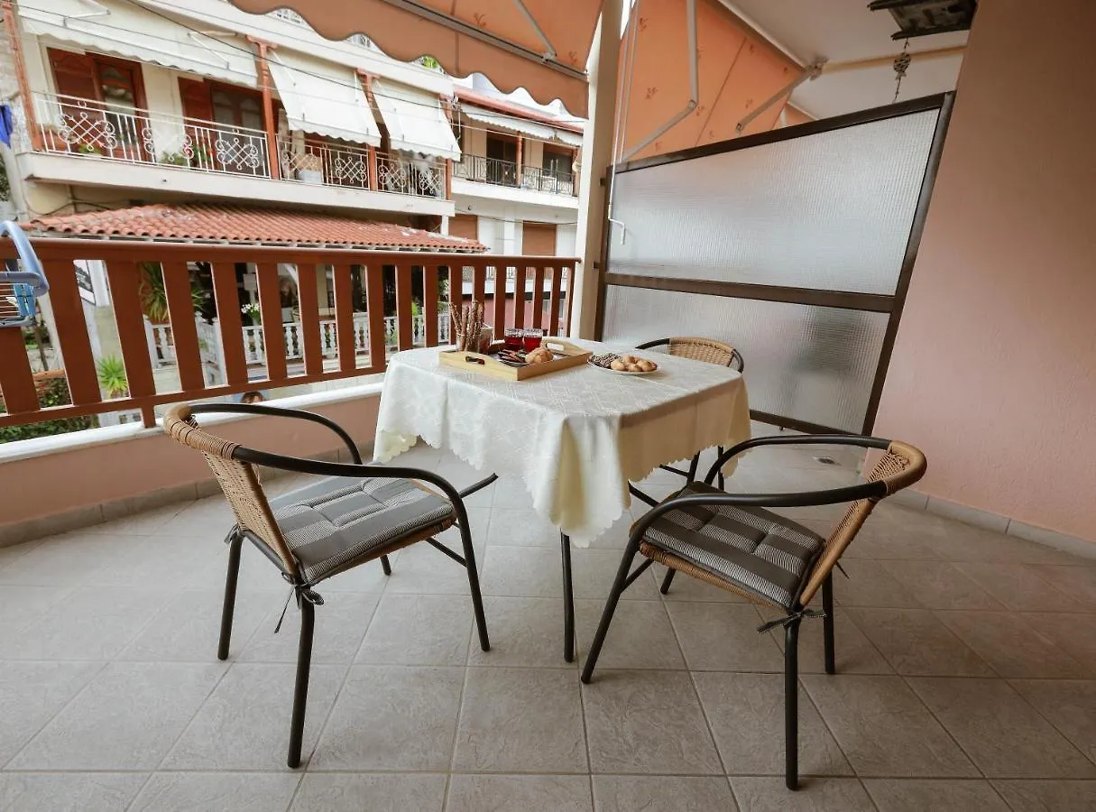 Apartament Studios Ioanna Neos Marmaras